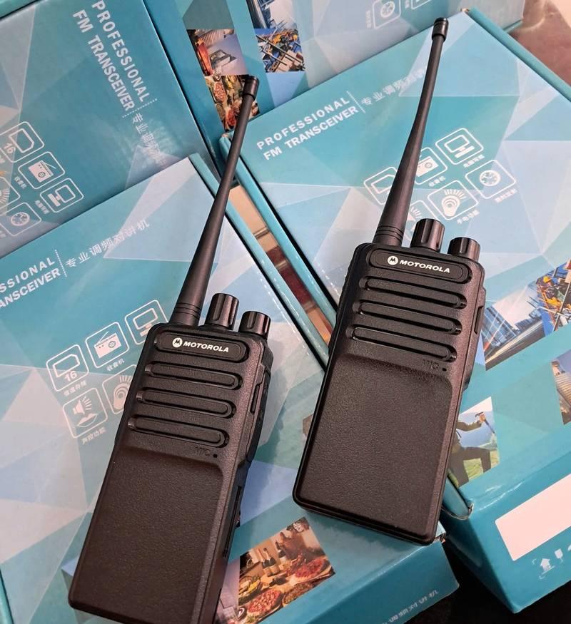 Cho thuê bộ đàm sự kiện giá rẻ, chuyên nghiệp HCM với thiết bị Motorola chất lượng cao.