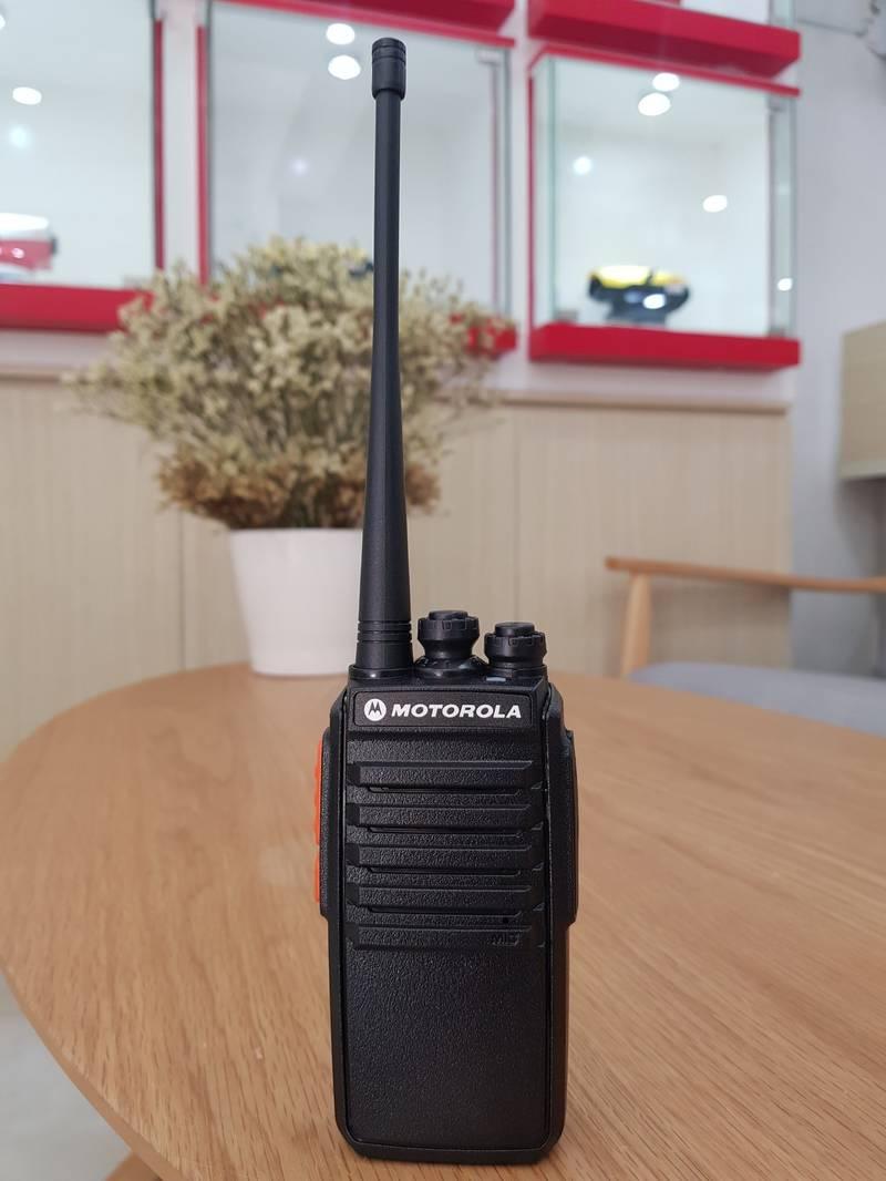 Bộ đàm Motorola cho thuê bộ đàm sự kiện giá rẻ, chuyên nghiệp HCM.