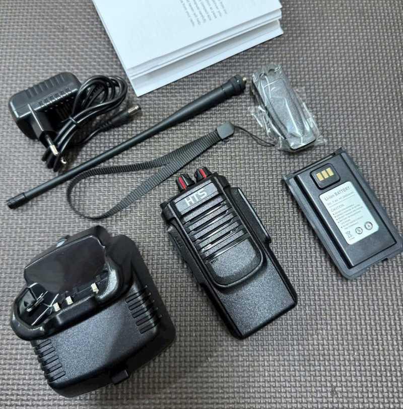 Cho thuê bộ đàm sự kiện giá rẻ, chuyên nghiệp HCM với thiết bị bộ đàm và phụ kiện đầy đủ.