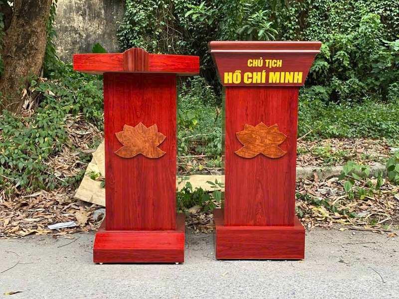 Cho thuê bục phát biểu gỗ đẹp, đa dạng mẫu tại HCM phù hợp mọi sự kiện.