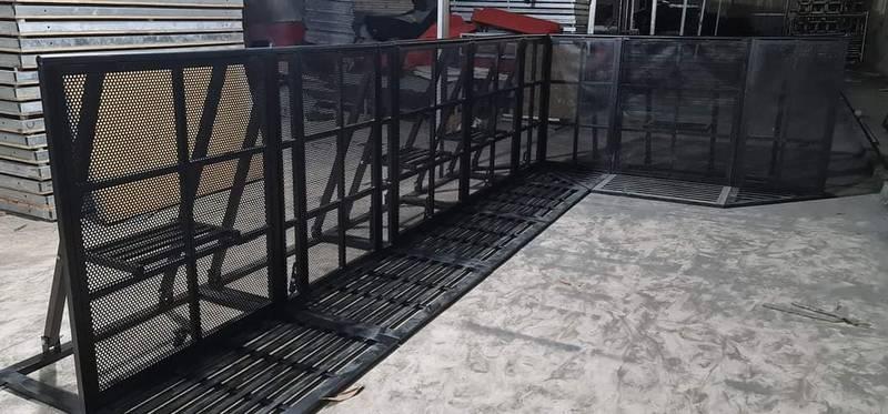 Cho thuê hàng rào sự kiện và rào chắn an ninh giá rẻ HCM với thiết kế chắc chắn và bền bỉ.