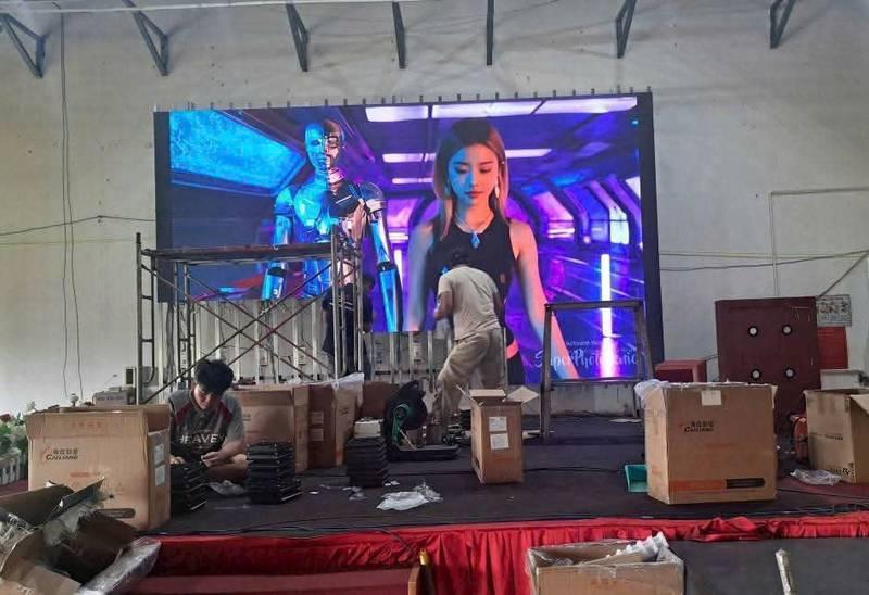 Cho thuê màn hình led sự kiện HCM giá rẻ với thi công nhanh, lắp đặt chuẩn xác.