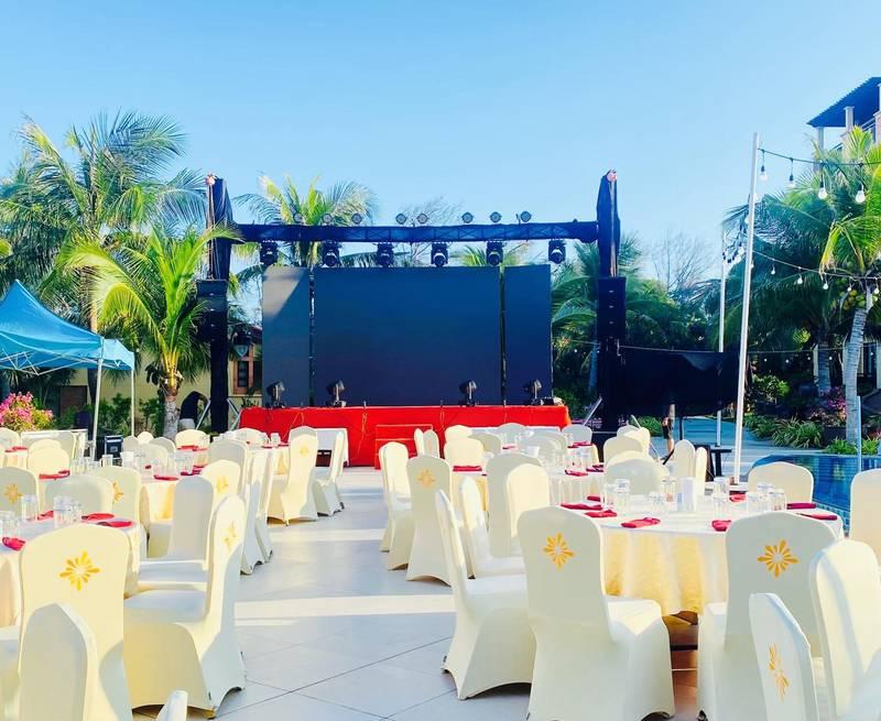 Cho thuê màn hình led sự kiện HCM giá rẻ với thi công nhanh tại không gian ngoài trời sang trọng.