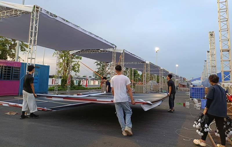 Cho thuê nhà bạt sự kiện với đội ngũ lắp dựng chuyên nghiệp và nhà bạt không gian HCM giá tốt.