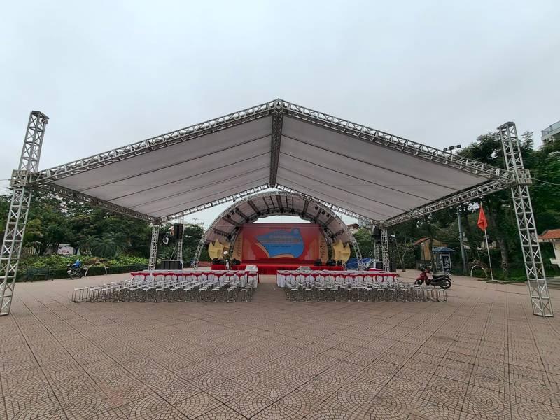 Cho thuê nhà bạt sự kiện chất lượng với nhà bạt không gian HCM giá tốt tổ chức ngoài trời rộng rãi.