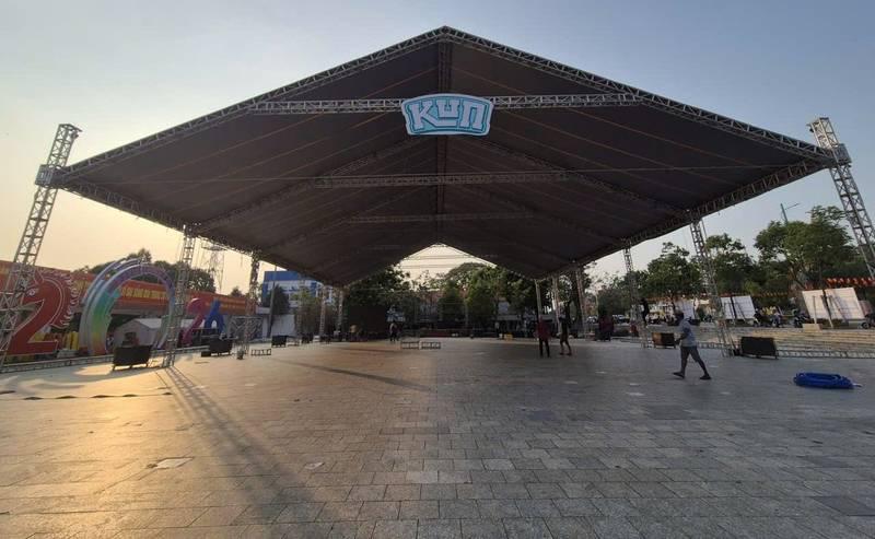 Cho thuê nhà bạt sự kiện với nhà bạt không gian HCM giá tốt, thích hợp tổ chức ngoài trời rộng.