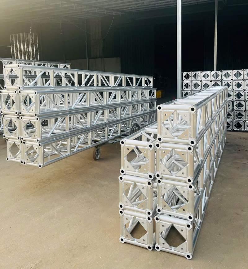 Cho thuê rạp sự kiện với khung rạp nhôm chắc chắn trọn gói tại HCM.