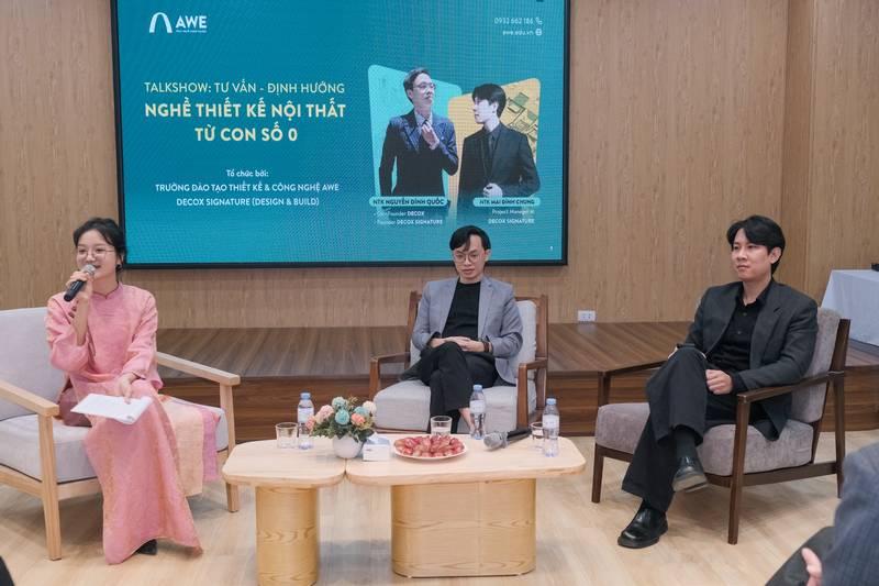 ALT: Cho thuê tivi sự kiện phục vụ talkshow tư vấn nghề thiết kế nội thất chuyên nghiệp.