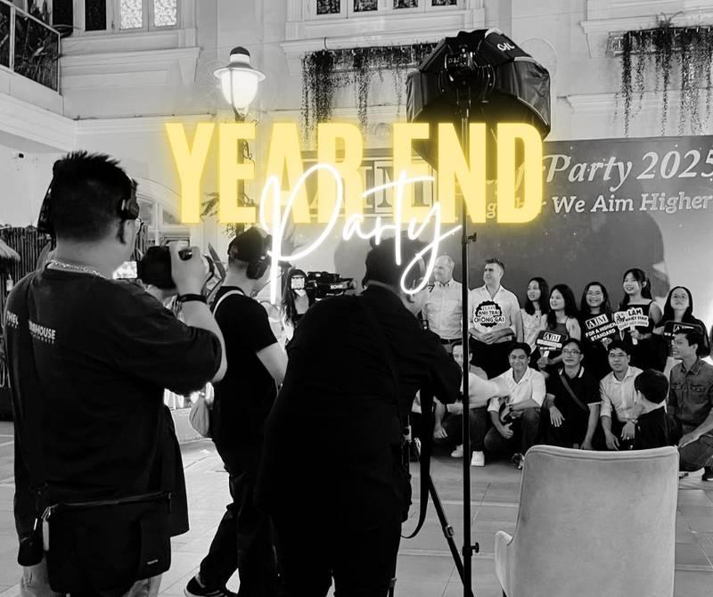 Ekip chuyên nghiệp thực hiện dịch vụ quay phim chụp ảnh sự kiện trọn gói tại Year End Party.