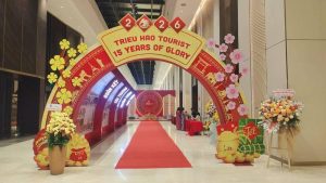 Thi công booth sự kiện tại Triệu Hảo Tourist độc đáo, thiết kế trọn gói giá tốt HCM.