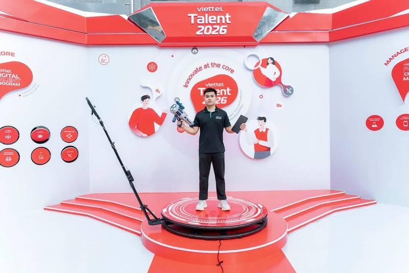 Ảnh thi công booth sự kiện Viettel Talent 2026 với thiết kế trọn gói giá tốt tại HCM.