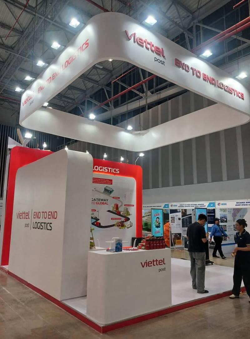 Thi công gian hàng triển lãm hội chợ Viettel hiện đại, chuyên nghiệp, thiết kế thi công gian hàng triển lãm hội chợ trọn gói uy tín TPHCM.