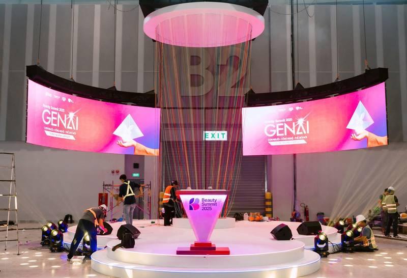 Thi công gian hàng triển lãm hội chợ chuyên nghiệp với thiết kế hiện đại, uy tín tại tphcm.