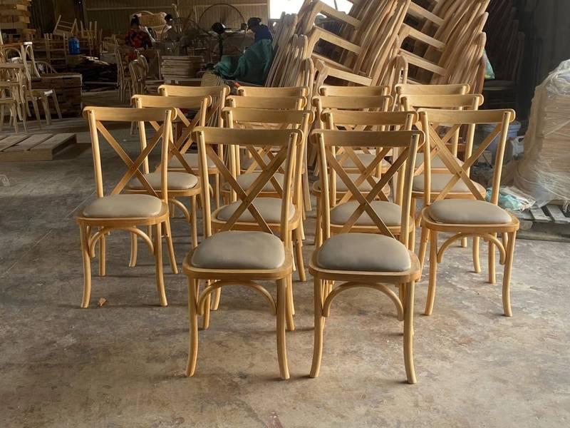 Thuê ghế Tiffany sự kiện chất lượng cao với dịch vụ trọn gói tại HCM.