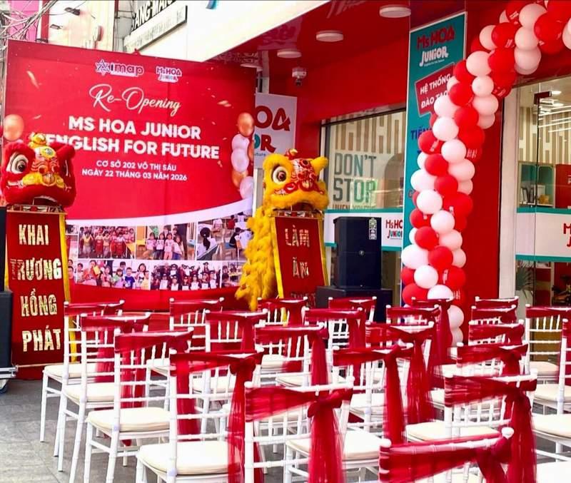 Thuê ghế Tiffany sự kiện sang trọng, dịch vụ thuê ghế Tiffany cho sự kiện trọn gói HCM.