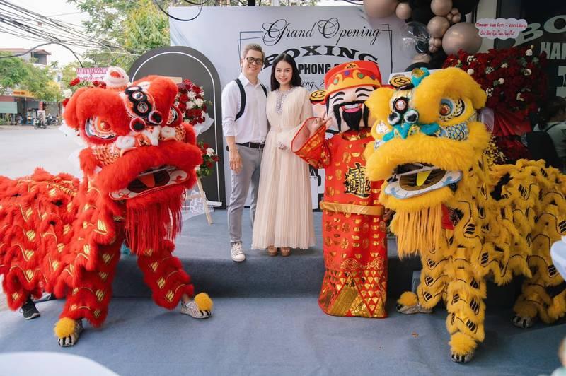 Ảnh thuê múa lân khai trương sôi động với dịch vụ thuê múa lân khai trương trọn gói giá rẻ tại HCM.