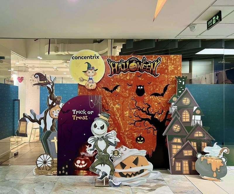 Ảnh trang trí tổ chức sự kiện Halloween trọn gói HCM với chủ đề ma quái và bí ngô.