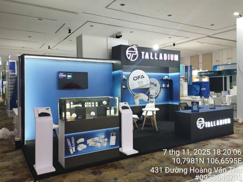 Trang trí sân khấu sự kiện gian hàng Talladium với thiết kế và thi công trọn gói tại HCM.