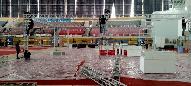 Ảnh thi công và trang trí sân khấu sự kiện chuyên nghiệp, thiết kế và thi công trọn gói tại HCM.